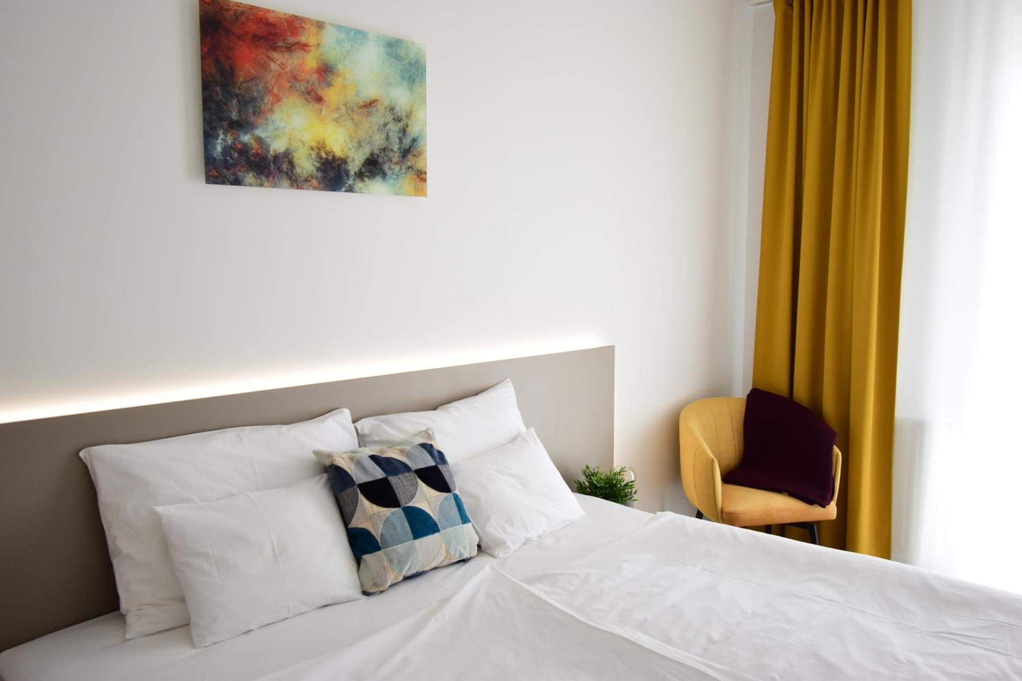 Sunset Resort - Lakeside Apartment Fonyód 객실 사진