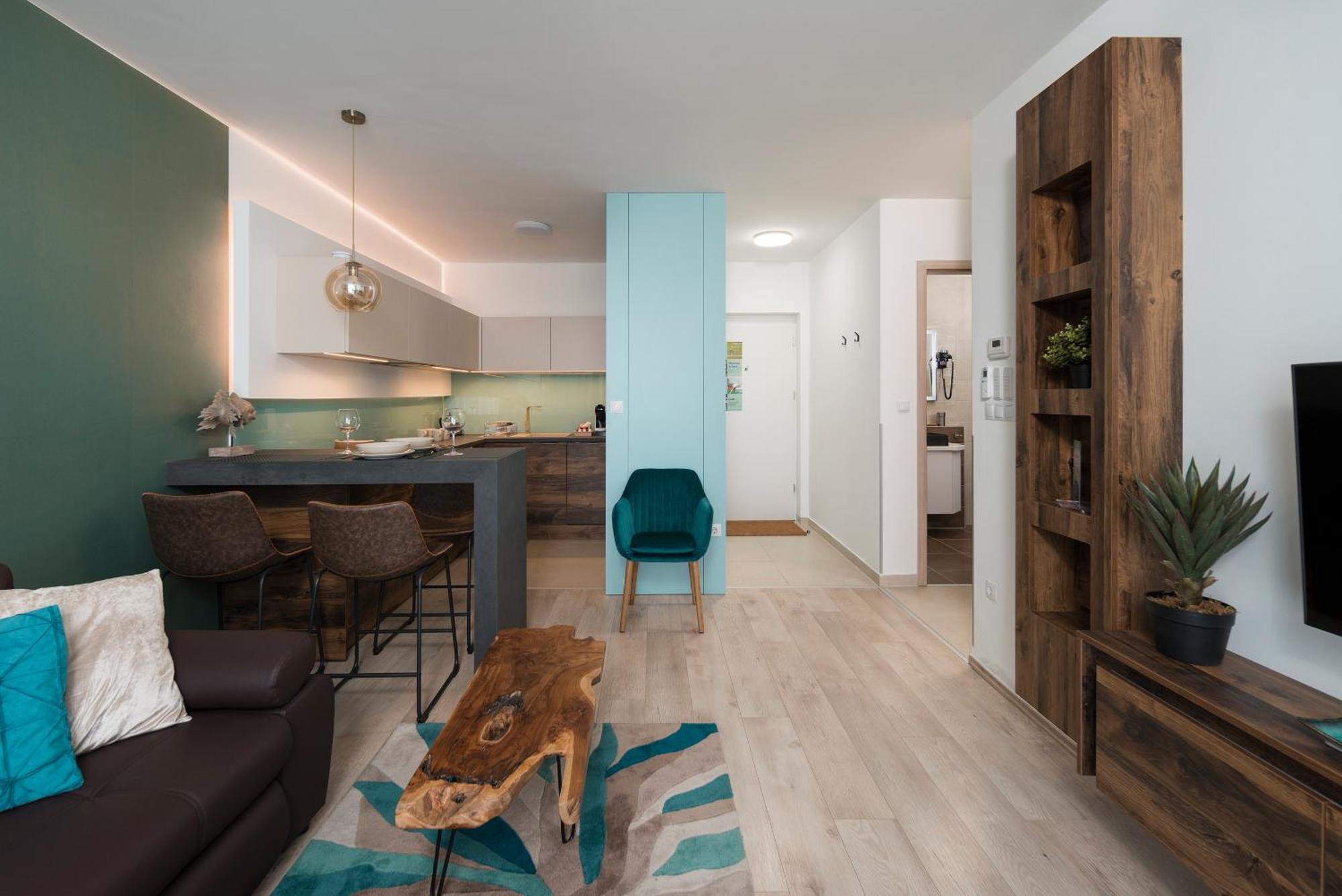 Sunset Resort - Lakeside Apartment Fonyód 외부 사진