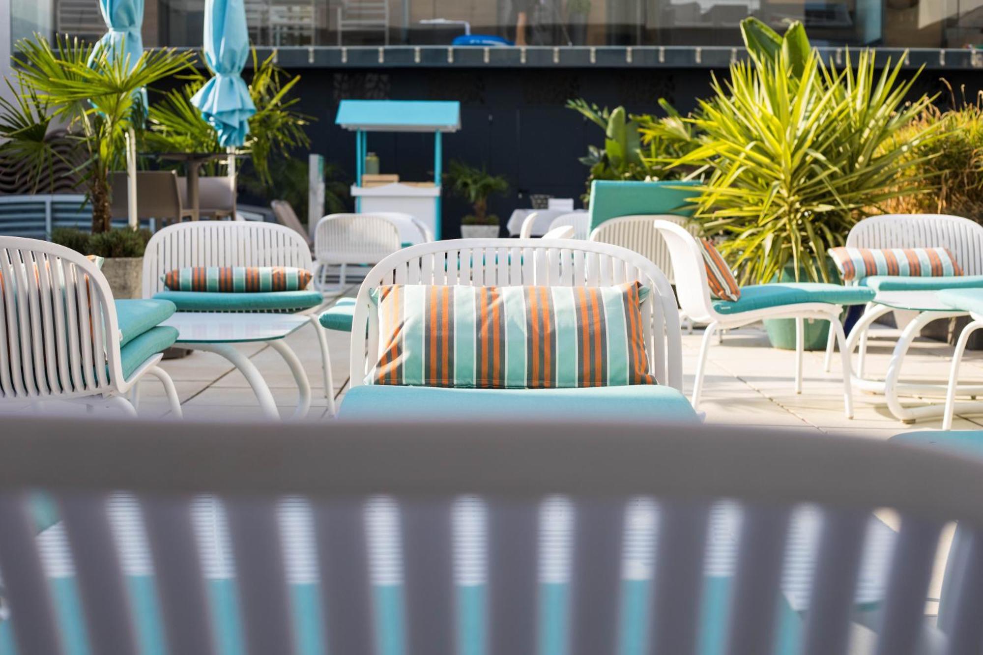 Sunset Resort - Lakeside Apartment Fonyód 외부 사진