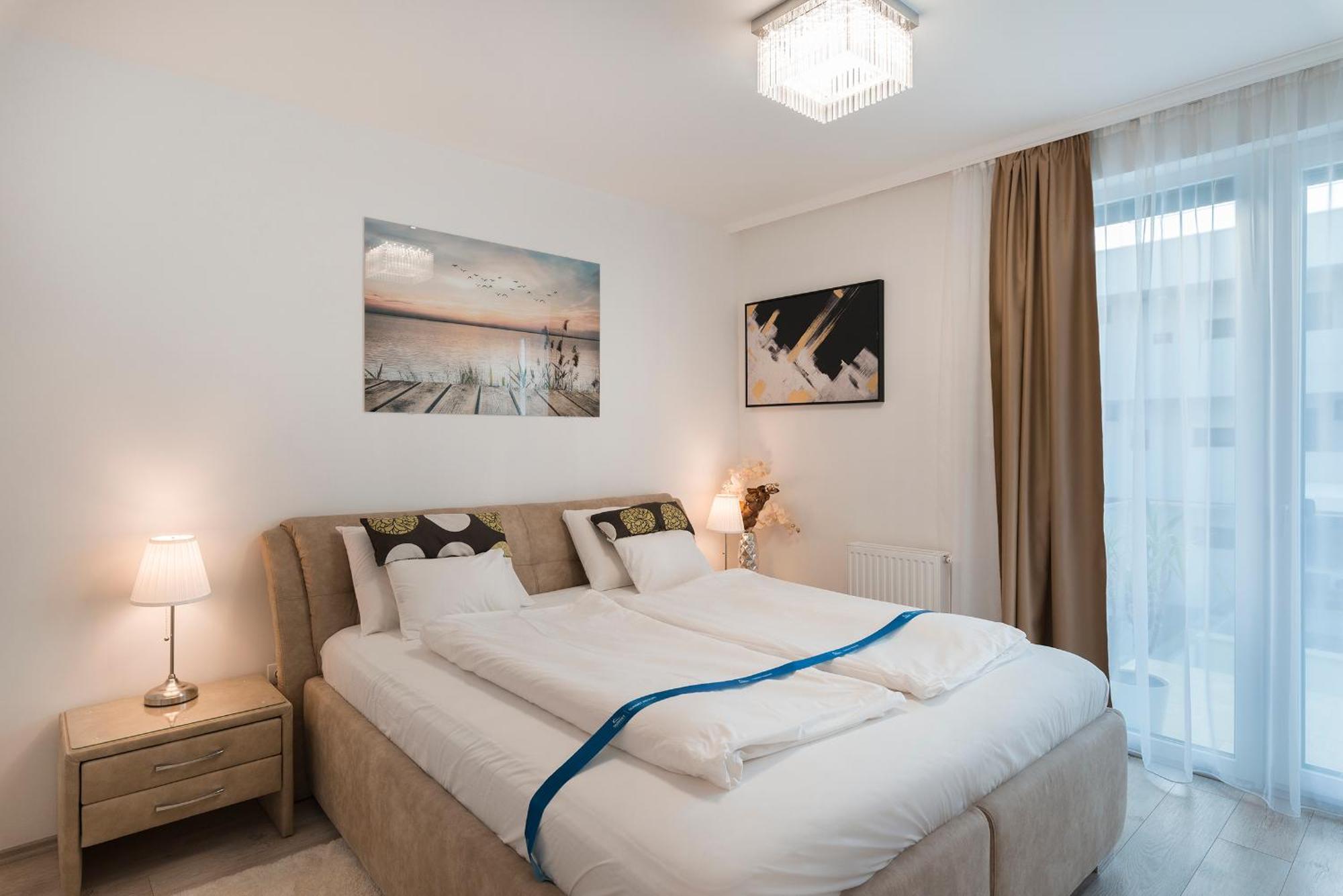 Sunset Resort - Lakeside Apartment Fonyód 외부 사진