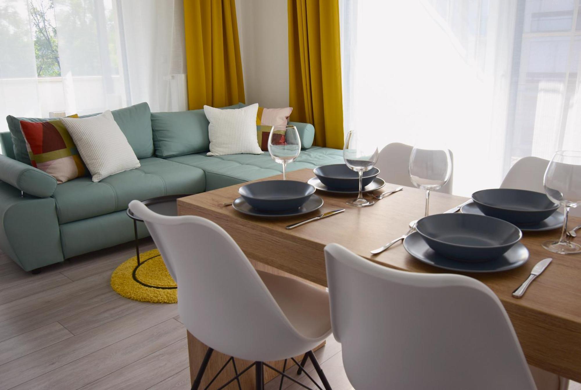 Sunset Resort - Lakeside Apartment Fonyód 객실 사진