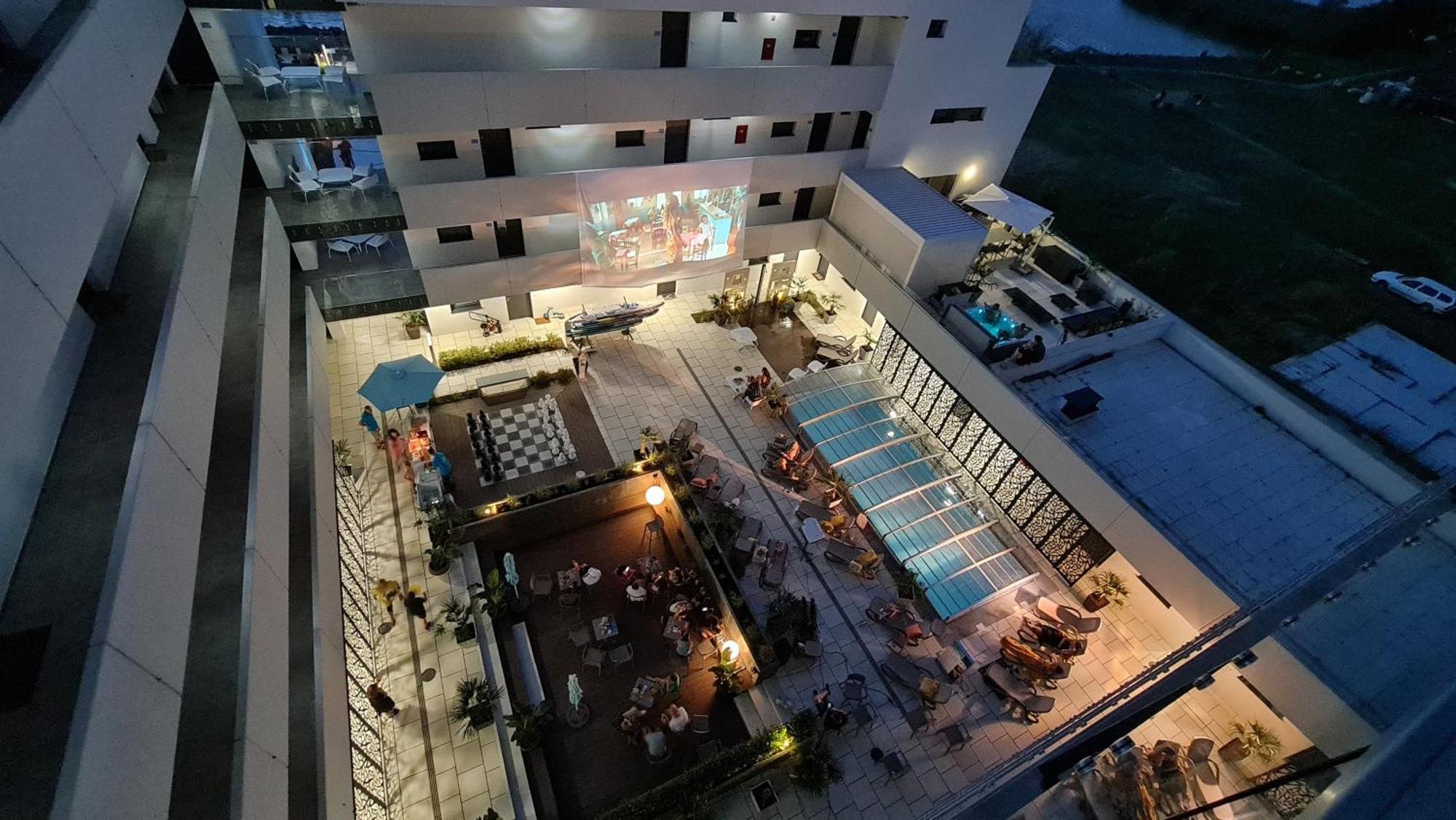 Sunset Resort - Lakeside Apartment Fonyód 외부 사진